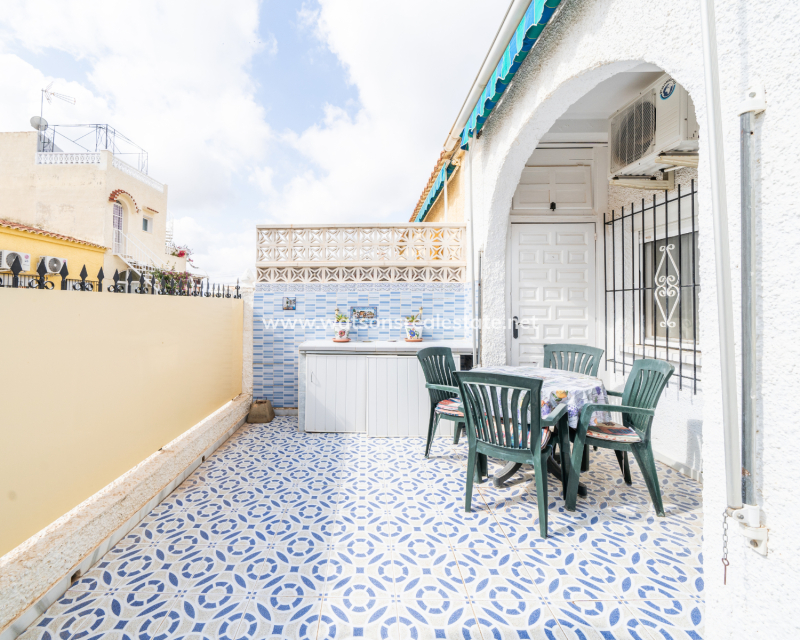 Resale - Reihenhaus - Urb. La Marina