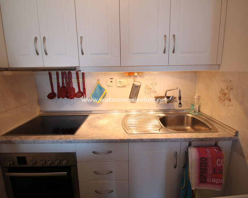 Resale - Reihenhaus - Urb. La Marina