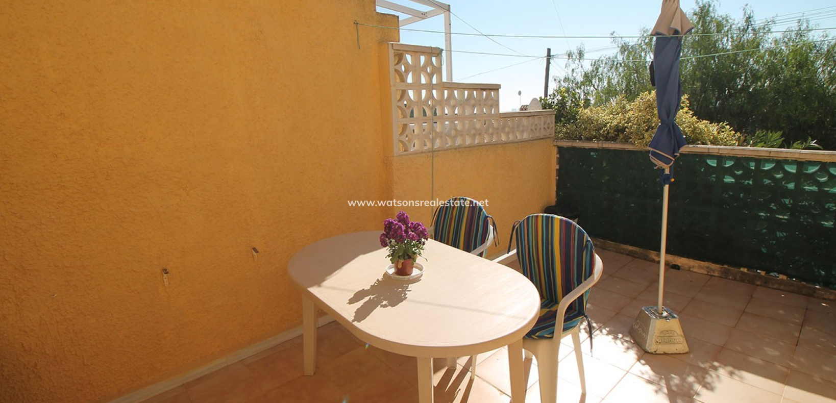 Resale - Reihenhaus - Urb. La Marina