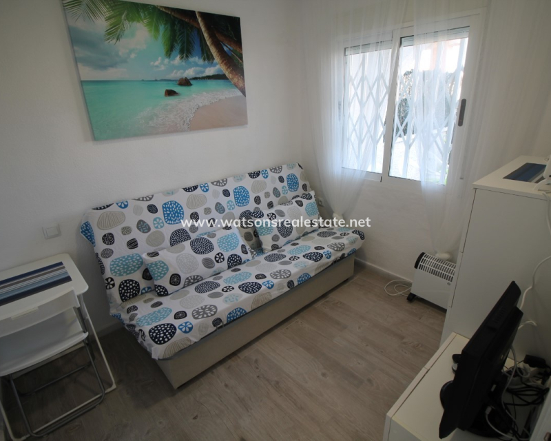 Resale - Reihenhaus - Urb. La Marina