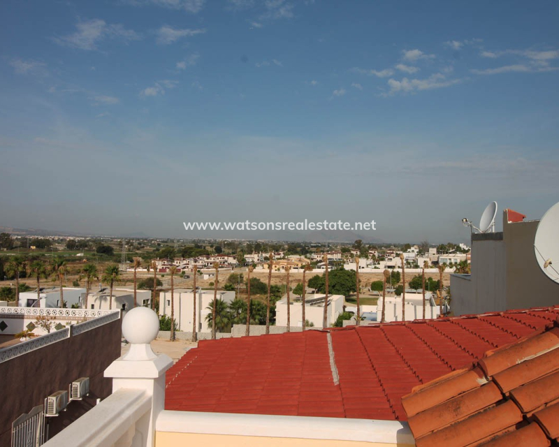 Resale - Reihenhaus - Urb. La Marina