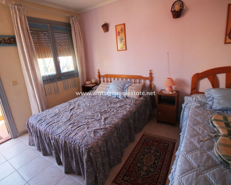 Resale - Reihenhaus - Urb. La Marina