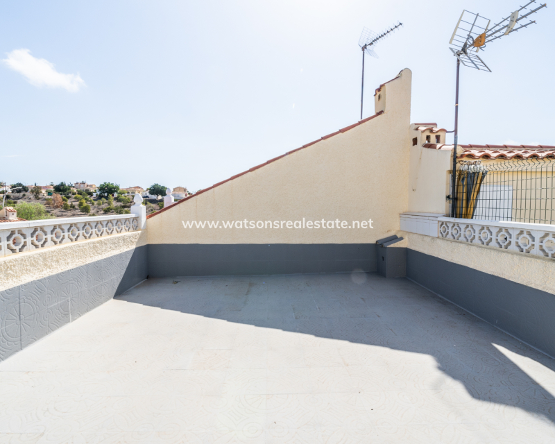 Resale - Reihenhaus - Urb. La Marina