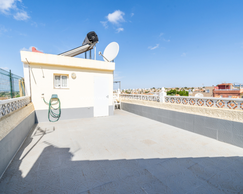 Resale - Reihenhaus - Urb. La Marina