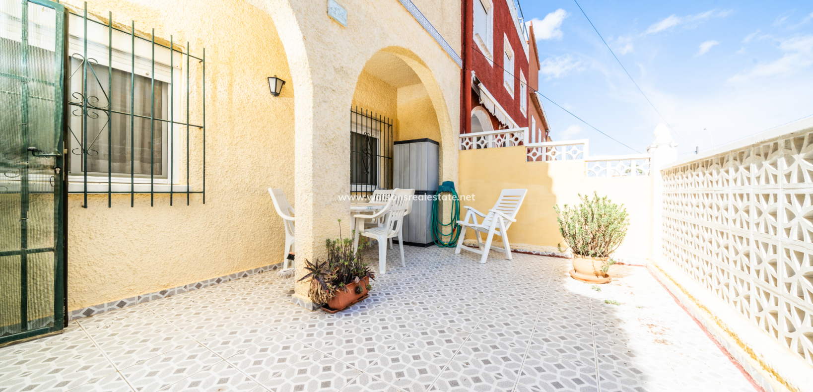 Resale - Reihenhaus - Urb. La Marina