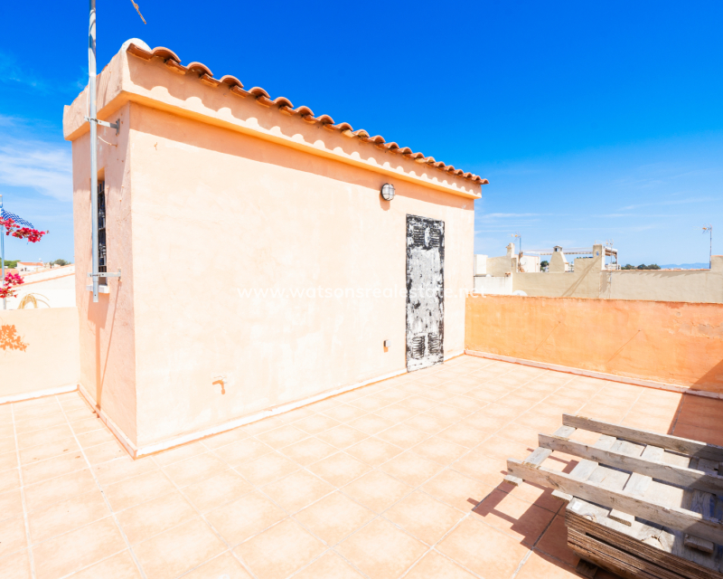 Resale - Reihenhaus - Urb. La Marina