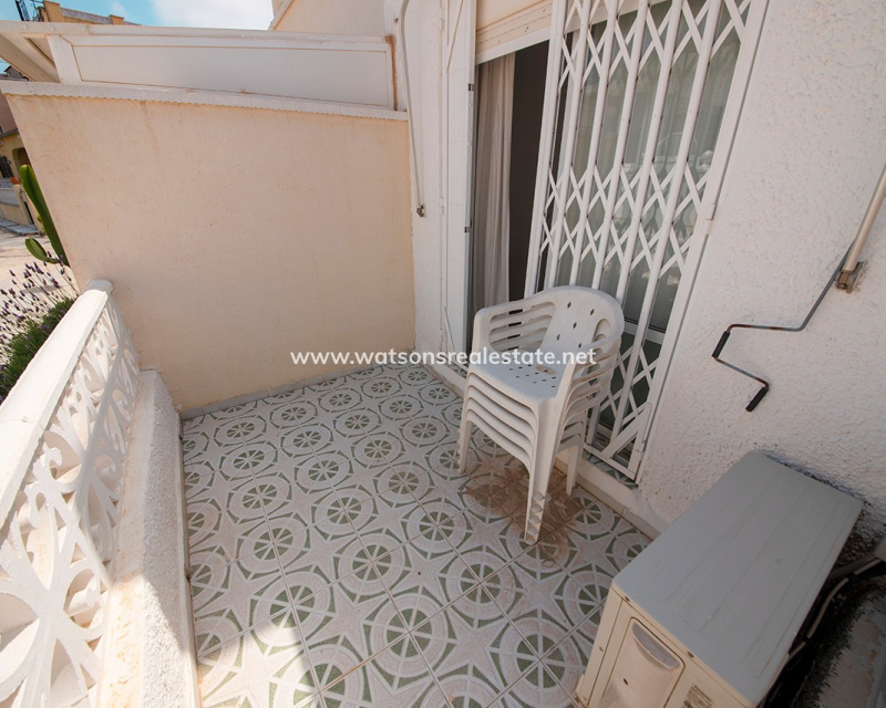 Resale - Reihenhaus - Urb. La Marina