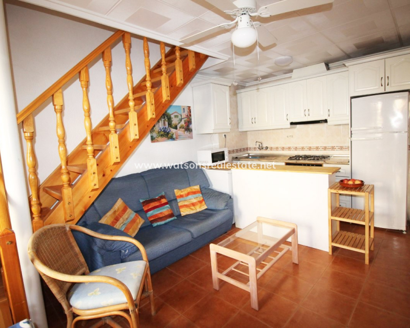 Resale - Reihenhaus - Urb. La Marina