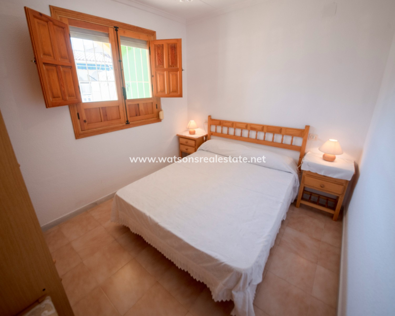 Resale - Reihenhaus - Urb. La Marina