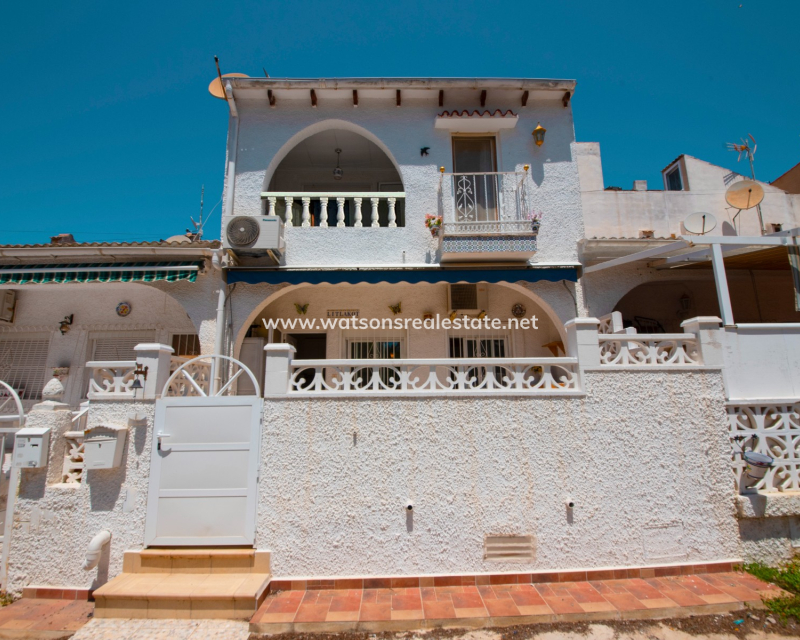 Resale - Reihenhaus - Urb. La Marina