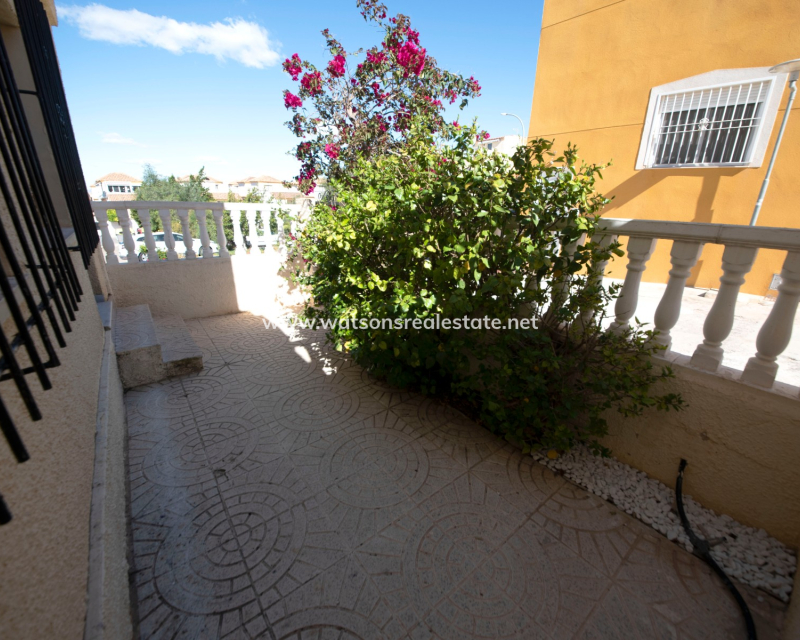 Resale - Reihenhaus - Urb. La Marina