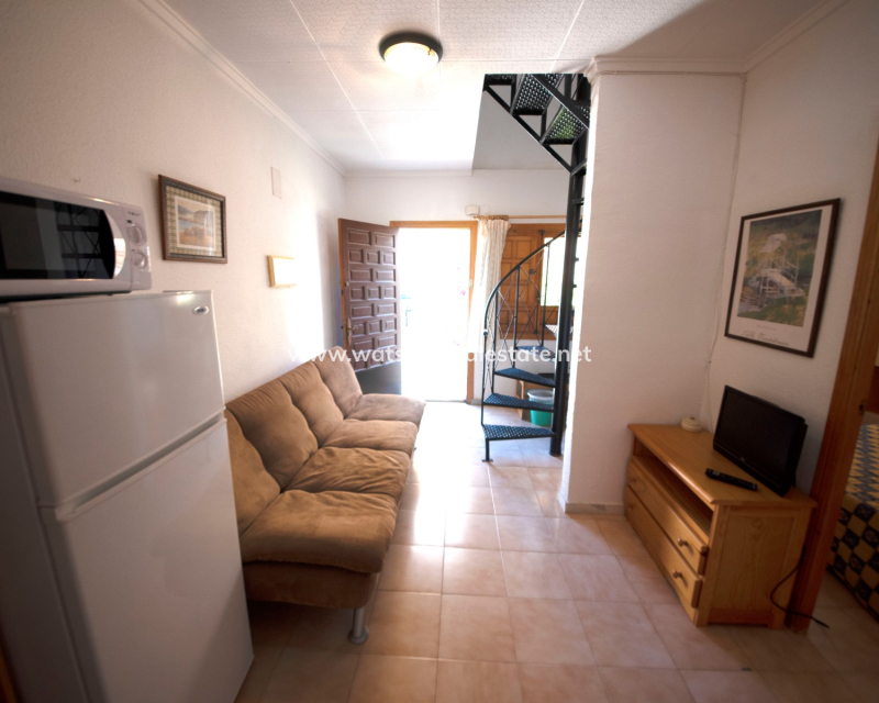 Resale - Reihenhaus - Urb. La Marina