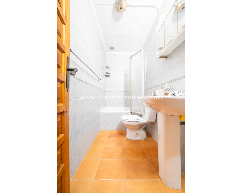 Resale - Reihenhaus - Urb. La Marina