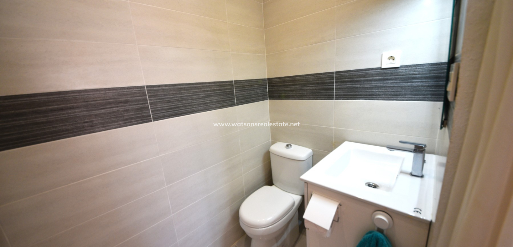 Resale - Reihenhaus - Urb. La Marina