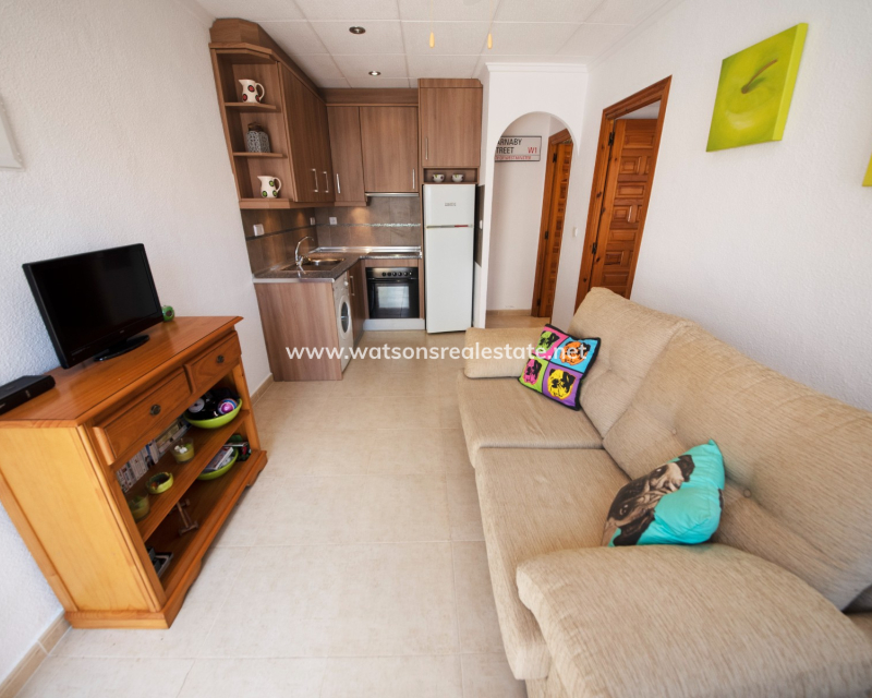 Resale - Reihenhaus - Urb. La Marina