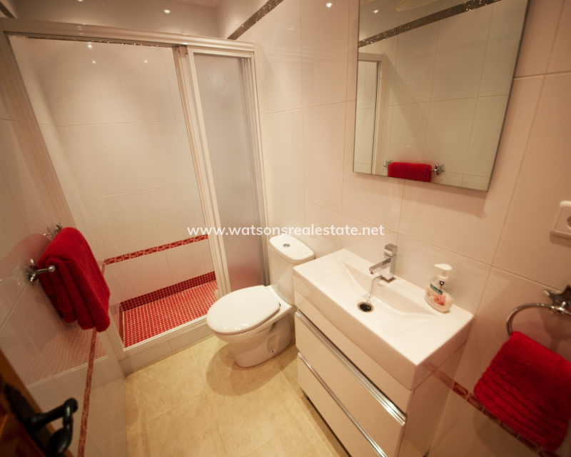 Resale - Reihenhaus - Urb. La Marina