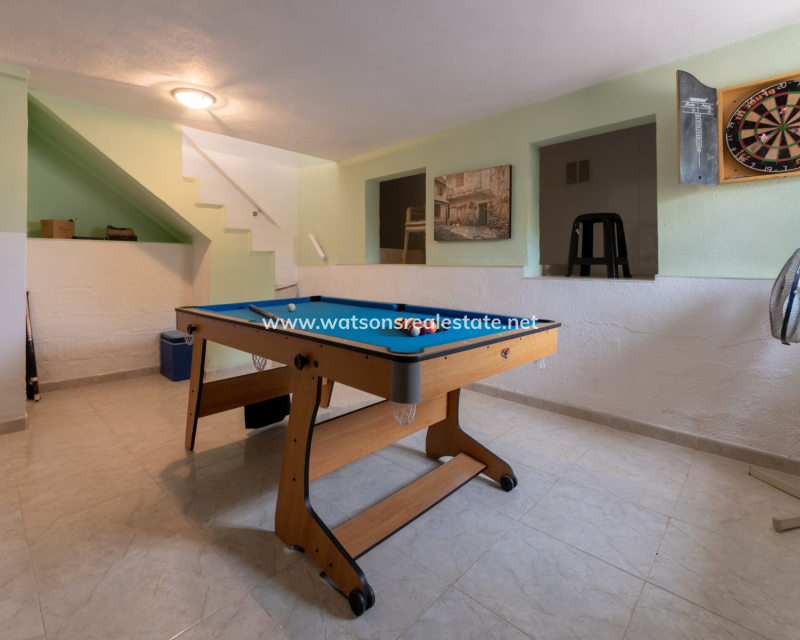 Resale - Reihenhaus - Urb. La Marina