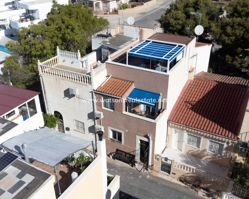 Resale - Reihenhaus - Urb. La Marina