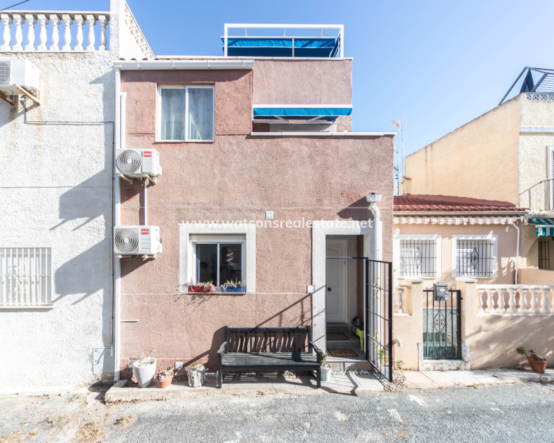 Resale - Reihenhaus - Urb. La Marina