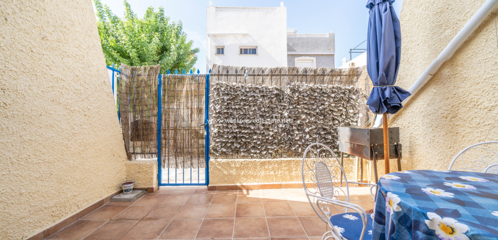 Resale - Reihenhaus - Urb. La Marina