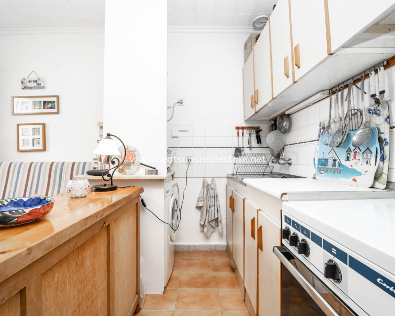 Resale - Reihenhaus - Urb. La Marina