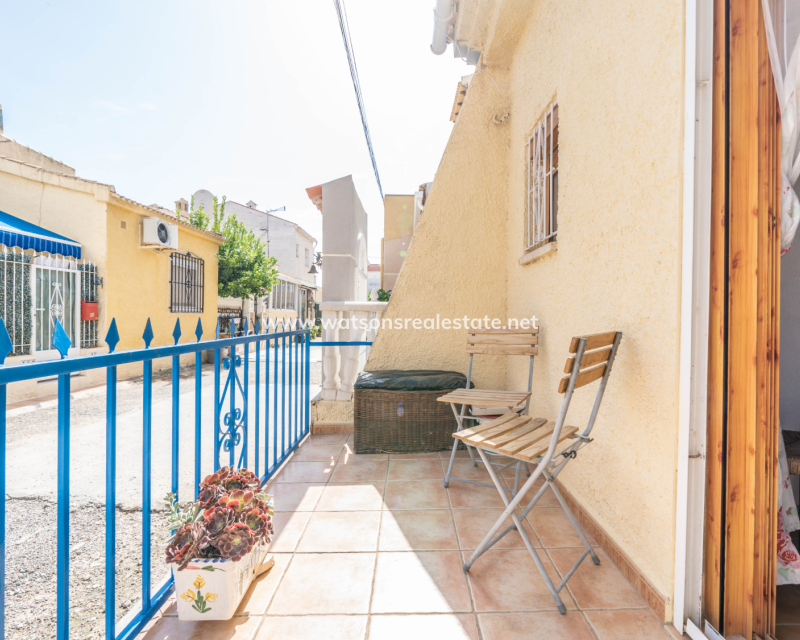 Resale - Reihenhaus - Urb. La Marina