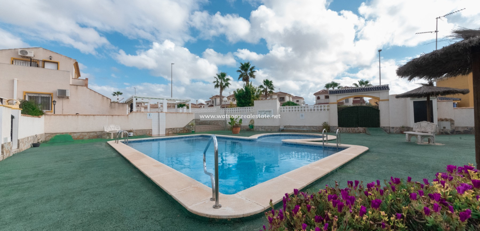 Resale - Reihenhaus - Urb. La Marina