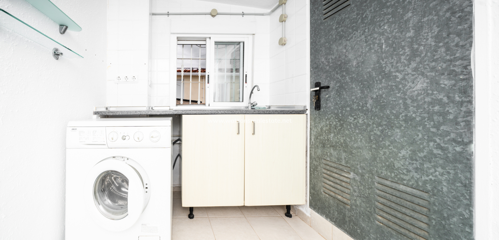 Resale - Reihenhaus - Urb. La Marina