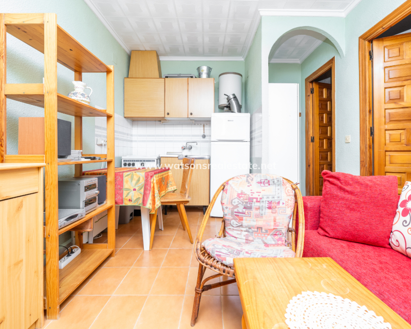 Resale - Reihenhaus - Urb. La Marina