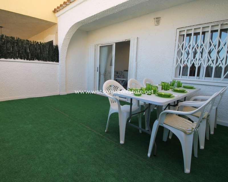 Resale - Reihenhaus - Urb. La Marina