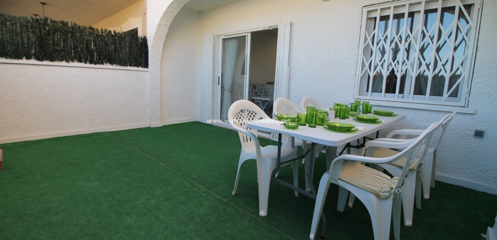 Resale - Reihenhaus - Urb. La Marina