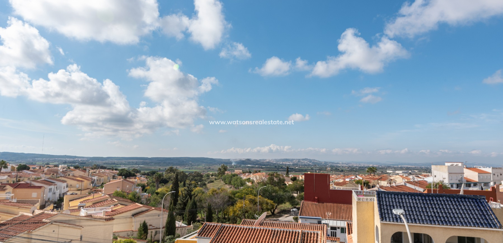 Resale - Reihenhaus - Urb. La Marina