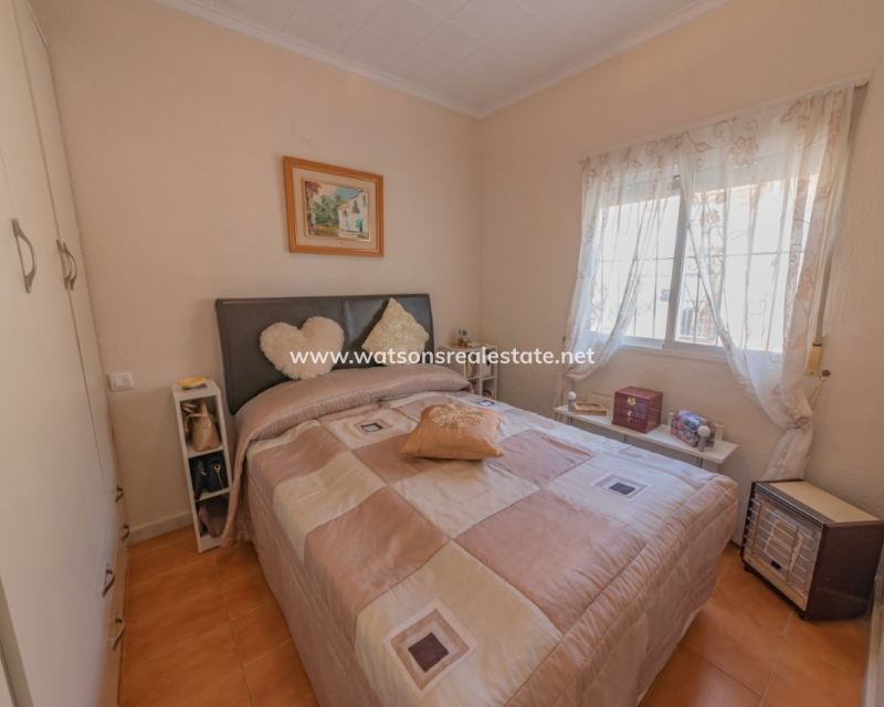 Resale - Reihenhaus - Urb. La Marina