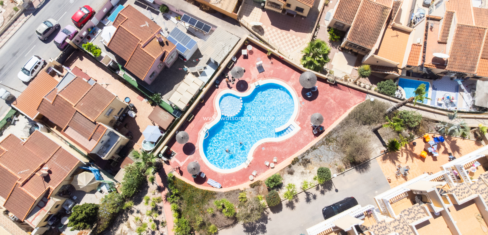 Resale - Reihenhaus - Urb. La Marina