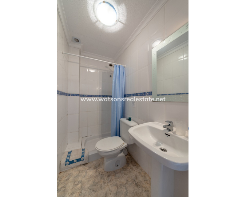 Resale - Reihenhaus - Urb. La Marina