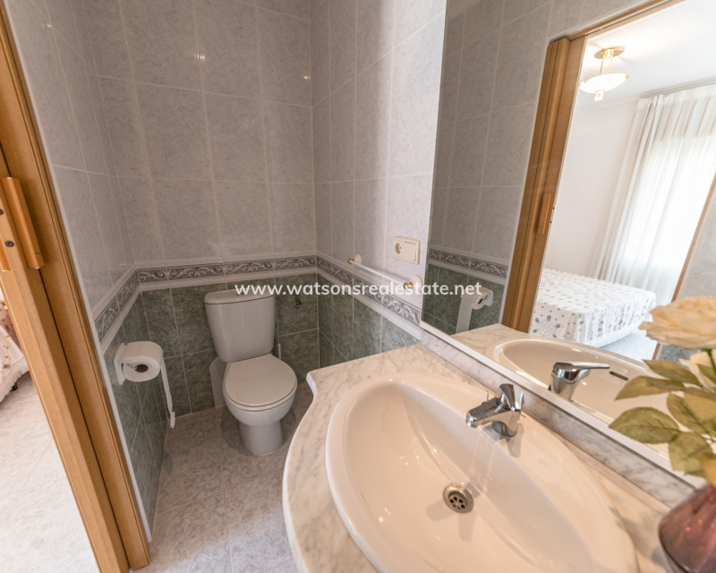 Resale - Reihenhaus - Urb. La Marina