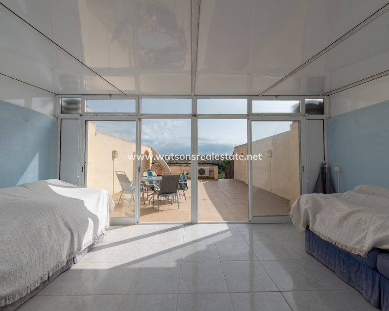 Resale - Reihenhaus - Urb. La Marina