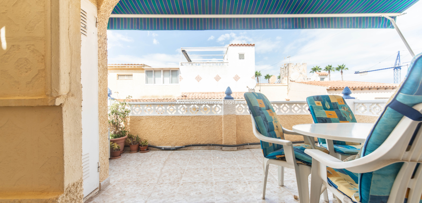 Resale - Reihenhaus - Urb. La Marina