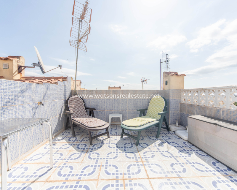 Resale - Reihenhaus - Urb. La Marina