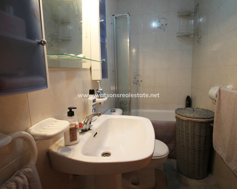 Resale - Reihenhaus - Urb. La Marina