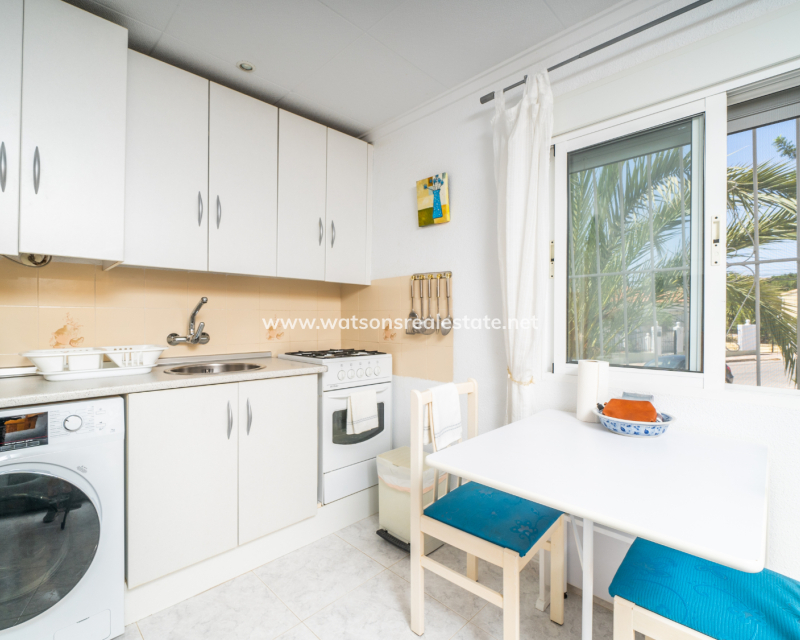 Resale - Reihenhaus - Urb. La Marina