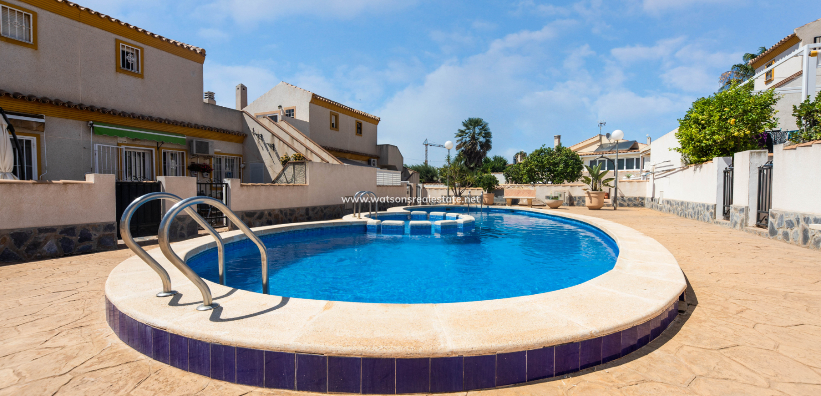 Resale - Reihenhaus - Urb. La Marina