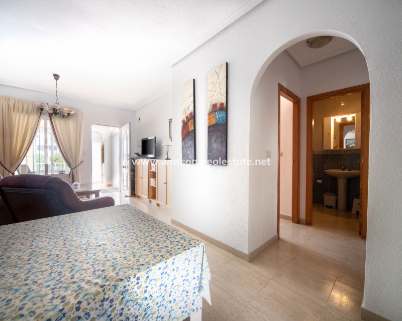 Resale - Reihenhaus - Urb. La Marina