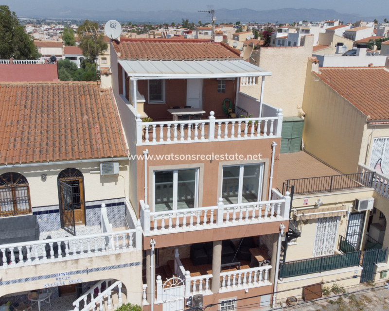 Resale - Reihenhaus - Urb. La Marina