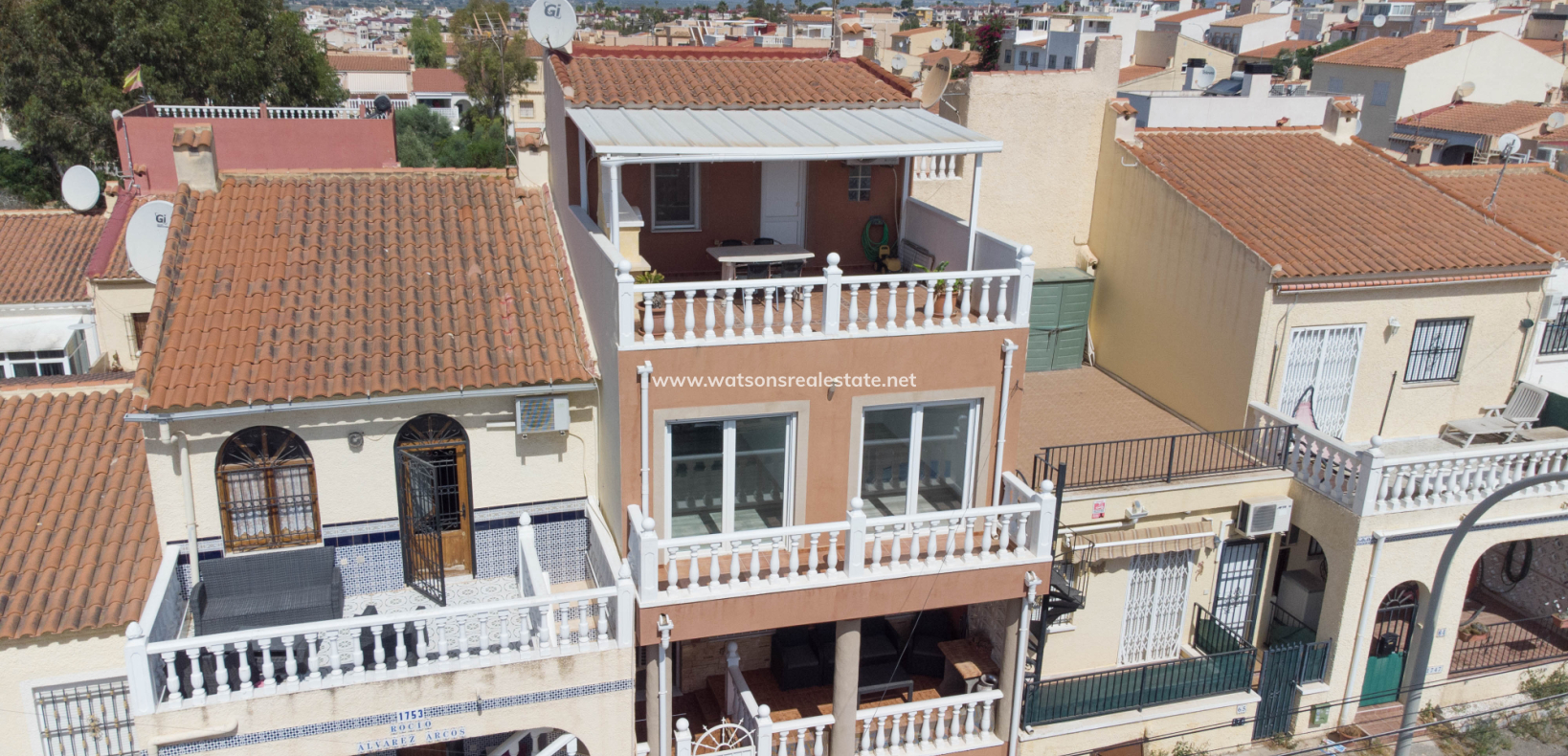 Resale - Reihenhaus - Urb. La Marina