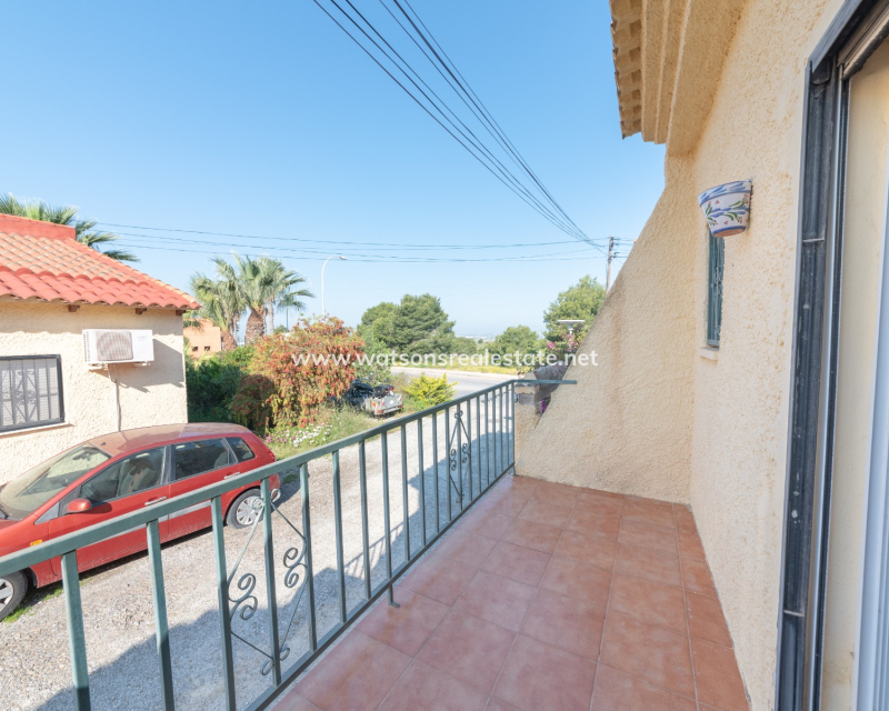 Resale - Reihenhaus - Urb. La Marina