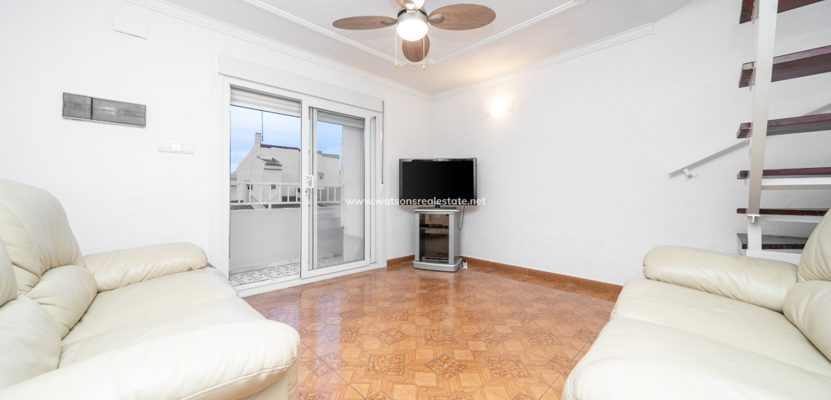 Resale - Reihenhaus - Urb. La Marina