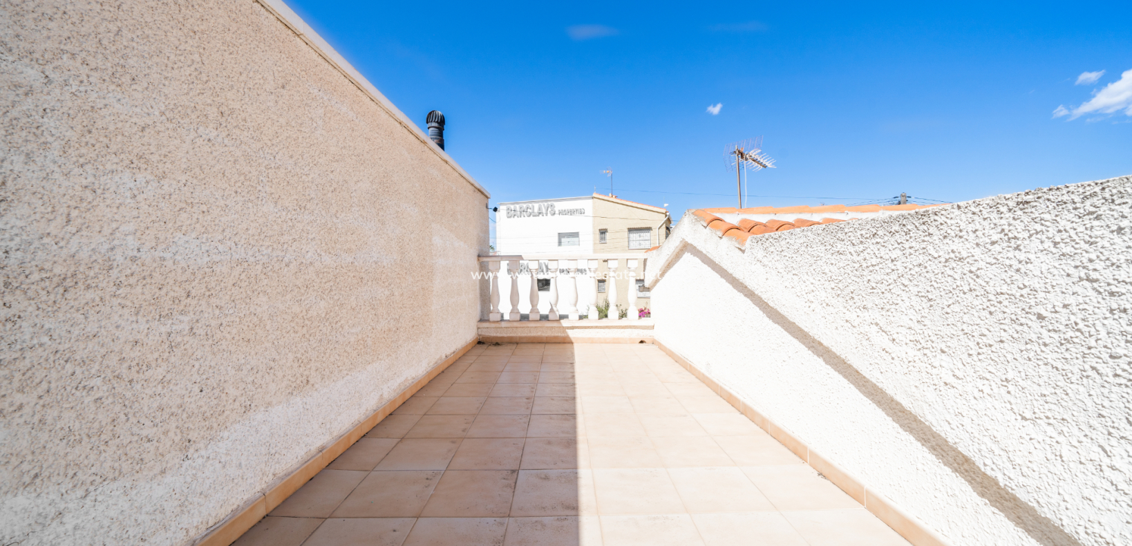 Resale - Reihenhaus - Urb. La Marina