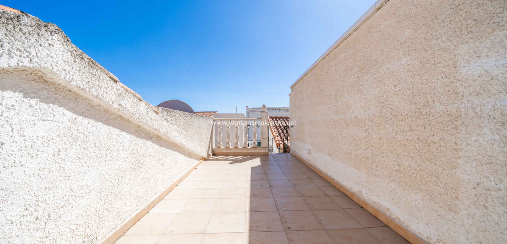 Resale - Reihenhaus - Urb. La Marina