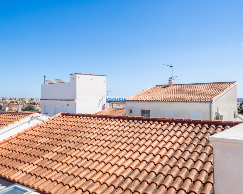 Resale - Reihenhaus - Urb. La Marina